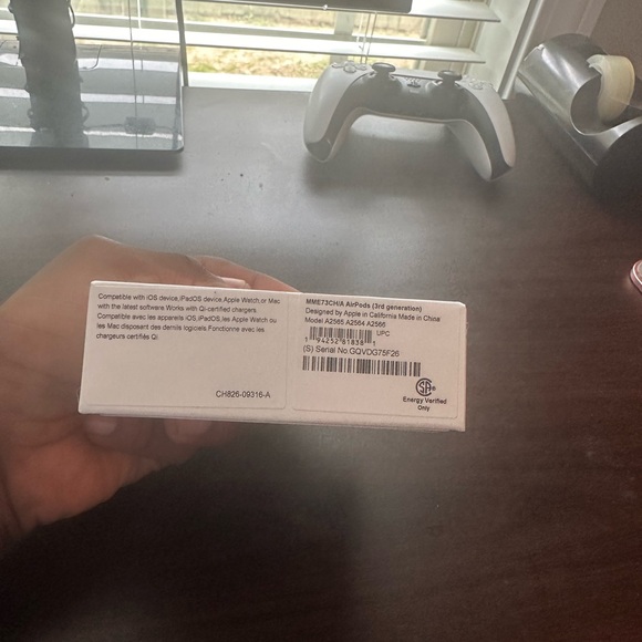 AirPod 3 Generation - Picture 4 of 5